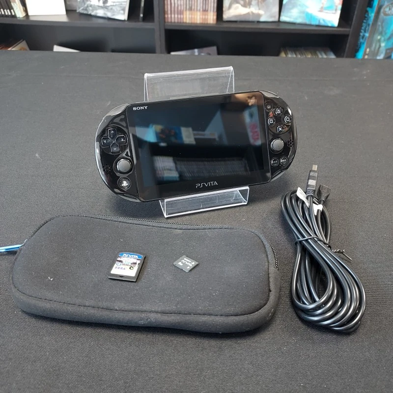 CONSOLE SONY PS VITA PCH-2004 WIFI + CARTE 8 GO + FOOTBALL MANAGER CONSOLE SONY PS VITA PCH-2004 WIFI + CARTE 8 GO + FOOTBALL MANAGER -Labyrinthe console sony ps vita pch 2004 wifi carte 8 go football manager 1