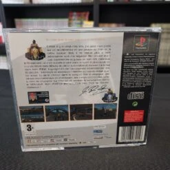 MICHAEL SCHUMACHER KART 2002 COMPLET PS1 -Labyrinthe michael schumacher kart 2002 complet ps1 3