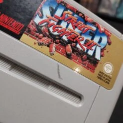 SUPER STREET FIGHTER 2 FAH CARTOUCHE SEULE ETIQUETTE ARRIERE ABIMEE SNES -Labyrinthe super street fighter 2 fah cartouche seule etiquette arriere abimee snes 3